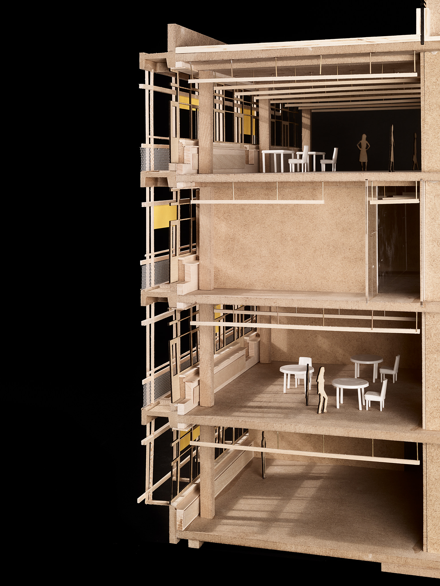 Maquettes Concours Renovation Amphipôle